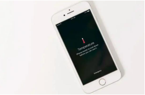 老新镇苹果手机维修分享iPhone 手机发热如何快速降温 
